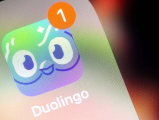 Illustration of How Much is Duolingo Super?