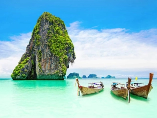 Illustration of What Language Is Spoken in Thailand?