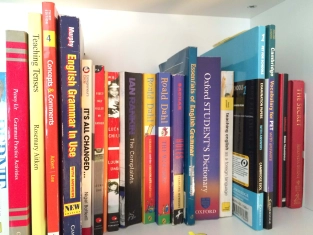 Illustration of Database of coursebooks at PushtoLearn now exceeds 100 items!